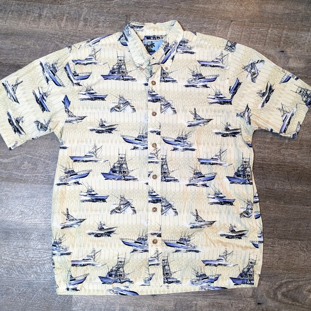 Aftco Bluewater Short Sleeve Button Down Size Large